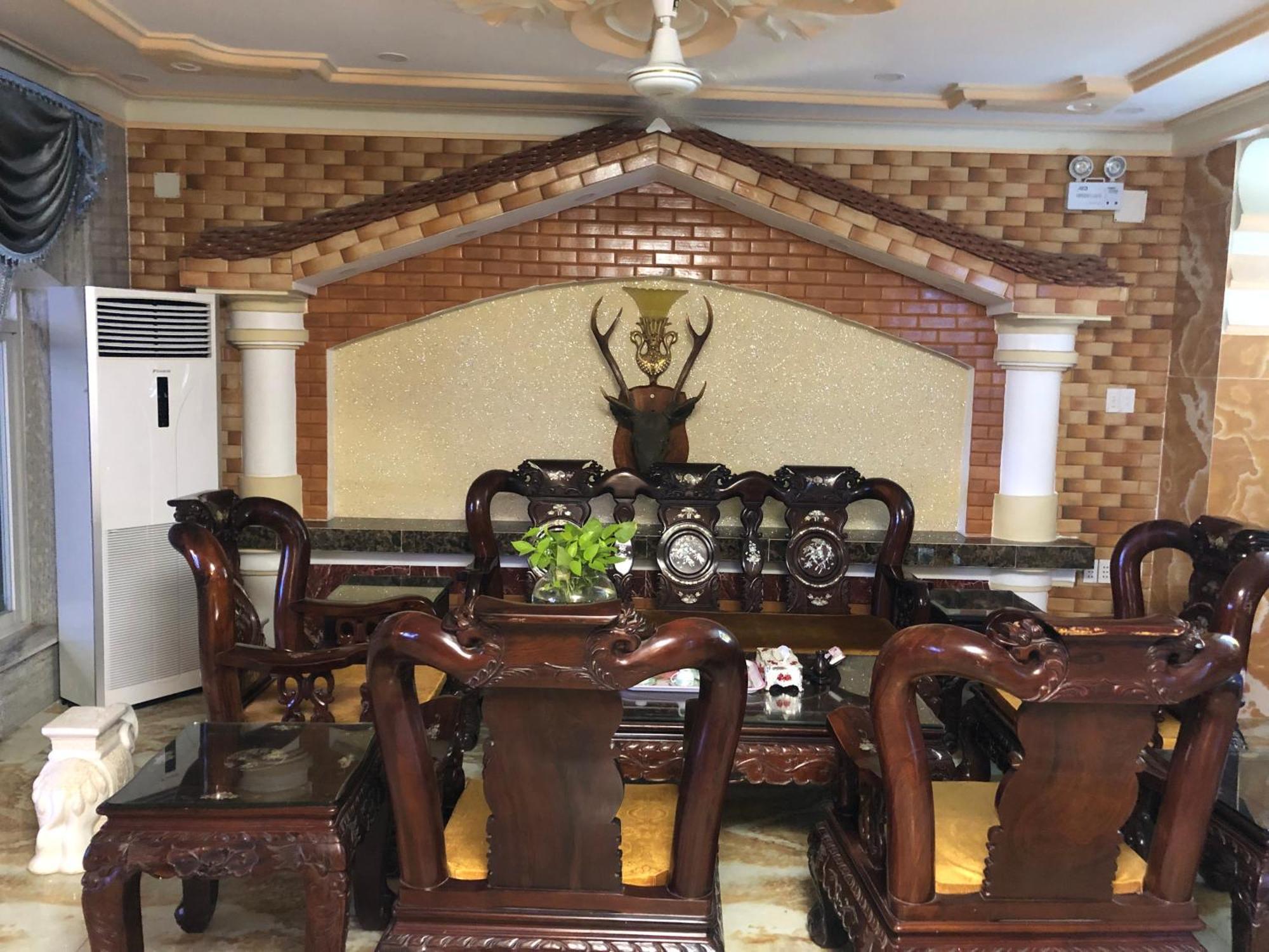 Hoang Quan Hotel Хошимин Экстерьер фото