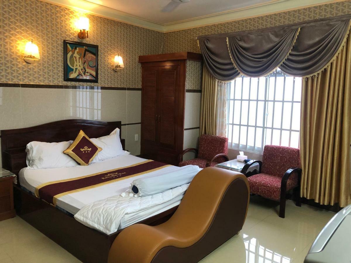 Hoang Quan Hotel Хошимин Экстерьер фото