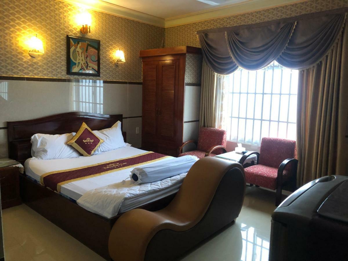 Hoang Quan Hotel Хошимин Экстерьер фото