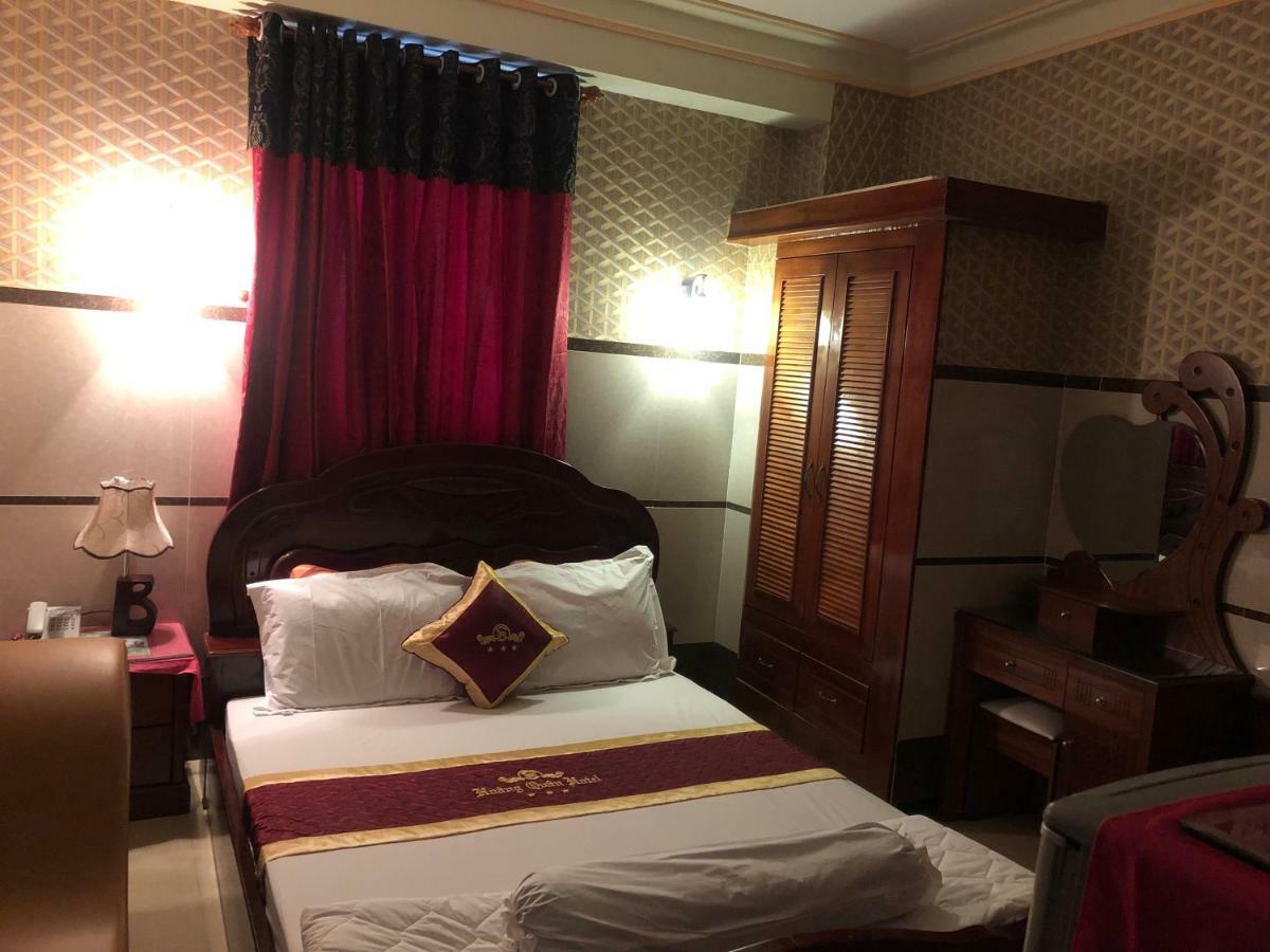 Hoang Quan Hotel Хошимин Экстерьер фото