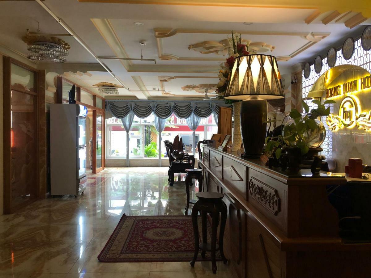 Hoang Quan Hotel Хошимин Экстерьер фото