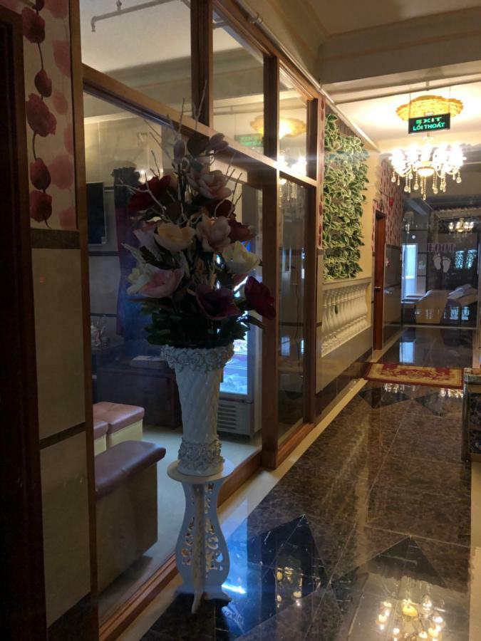 Hoang Quan Hotel Хошимин Экстерьер фото