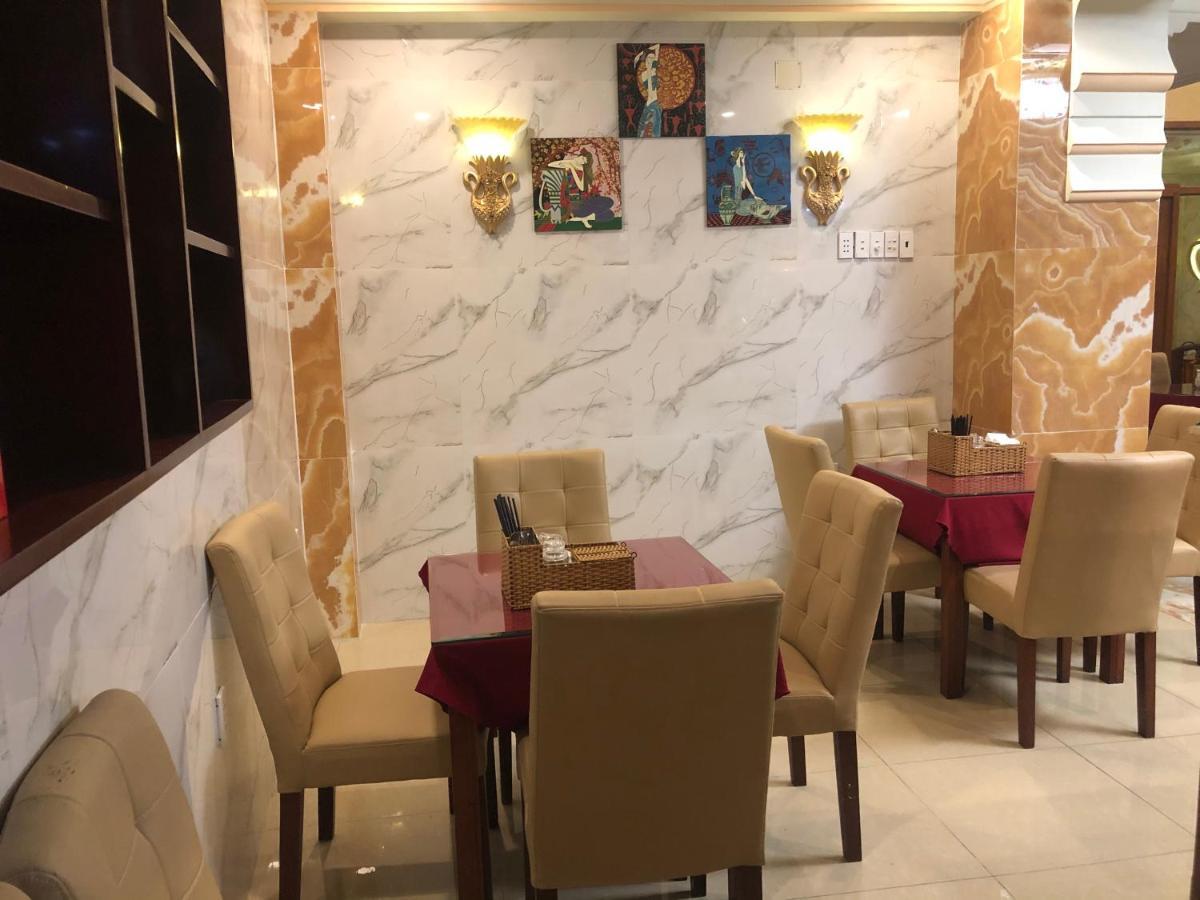 Hoang Quan Hotel Хошимин Экстерьер фото